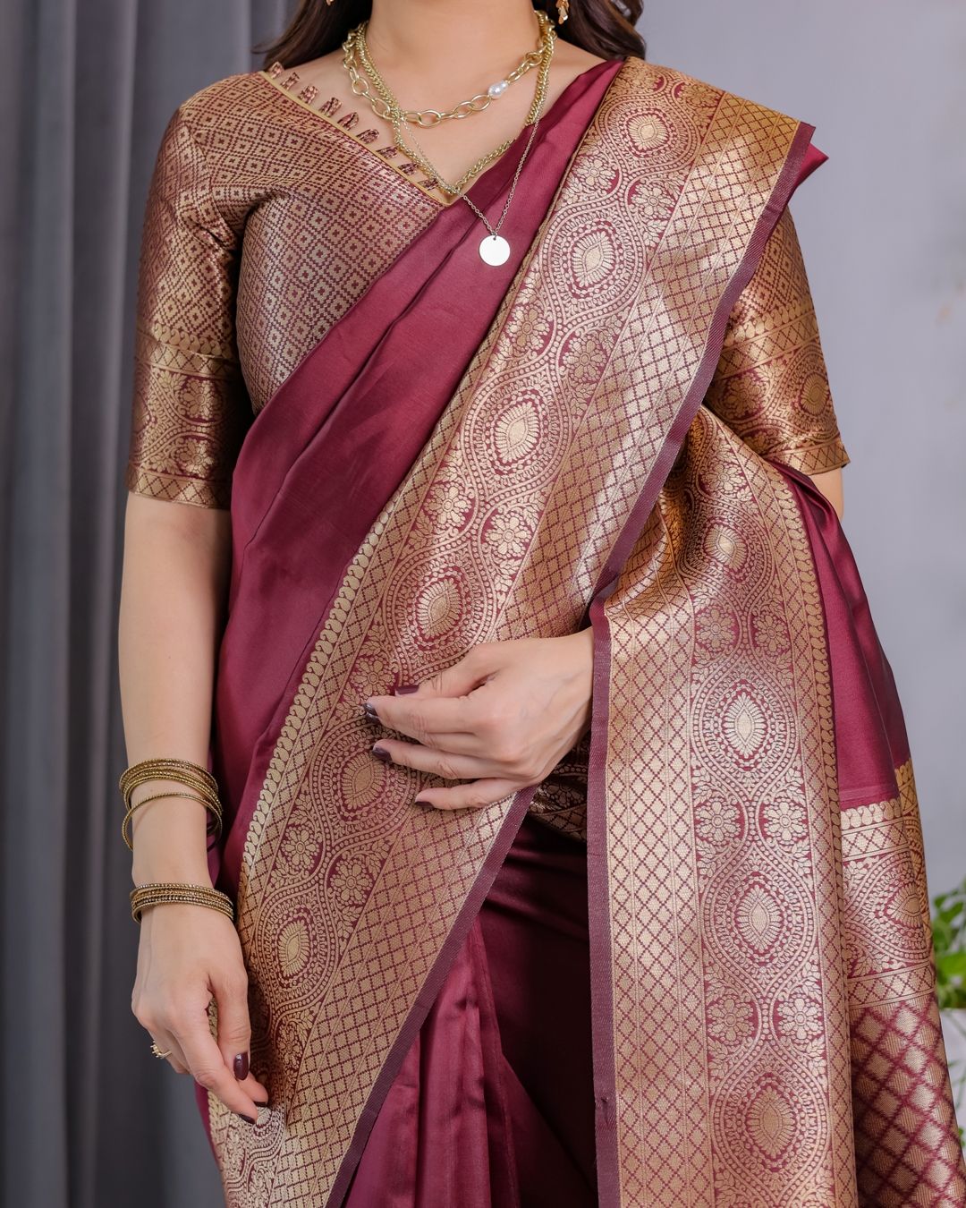Maroon Banarasi Soft Silk Saree with Zari Border Online