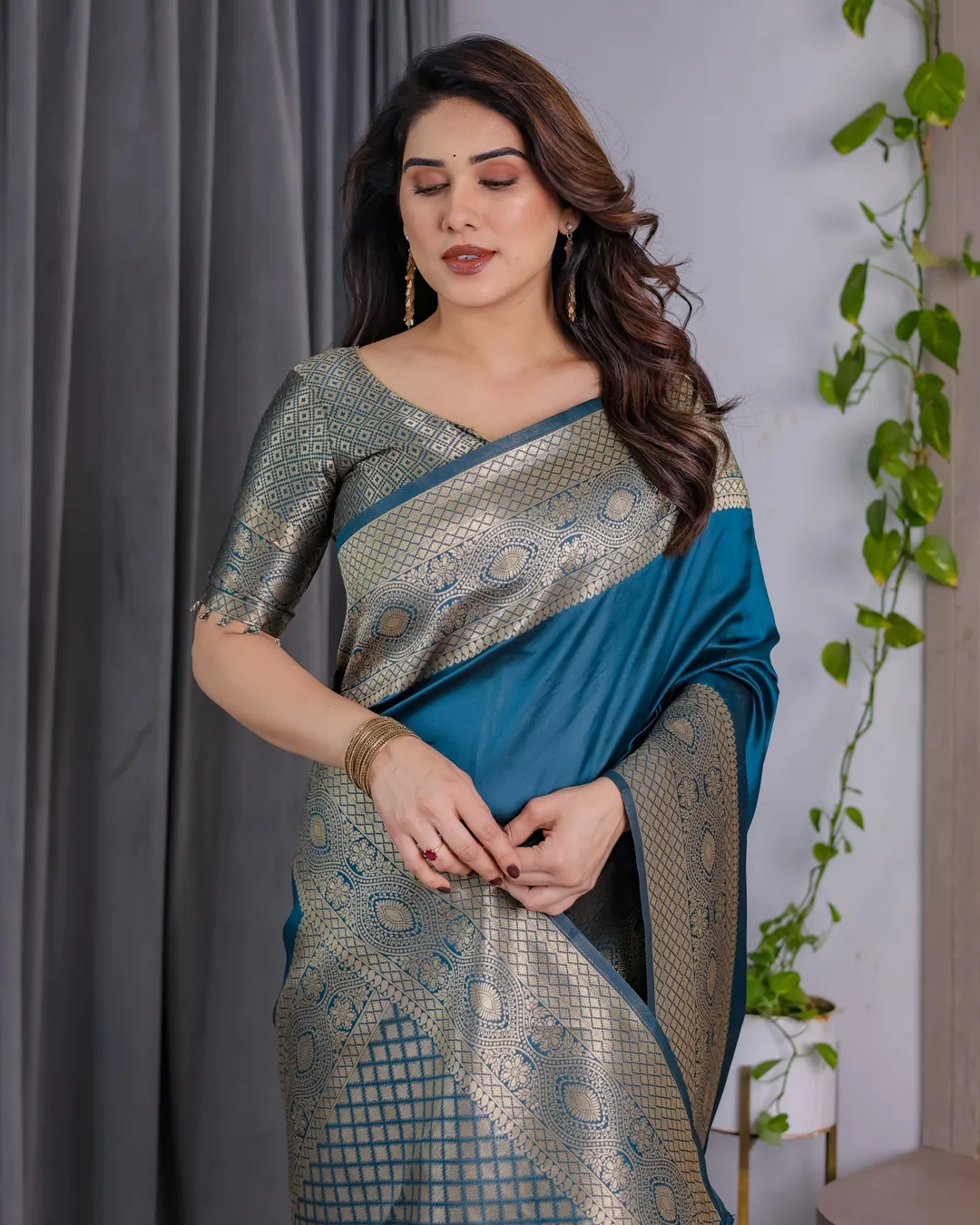 eal Blue Banarasi Silk Saree with Jacquard Zari Border