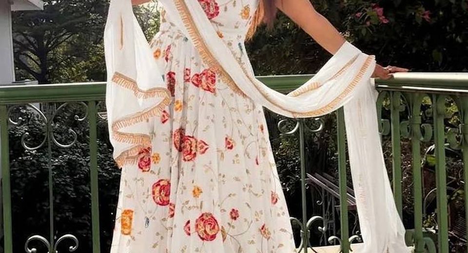 Manipuri Traditional Dress for Women: Phanek & Ethnic Wear Guide for Modern Occasions