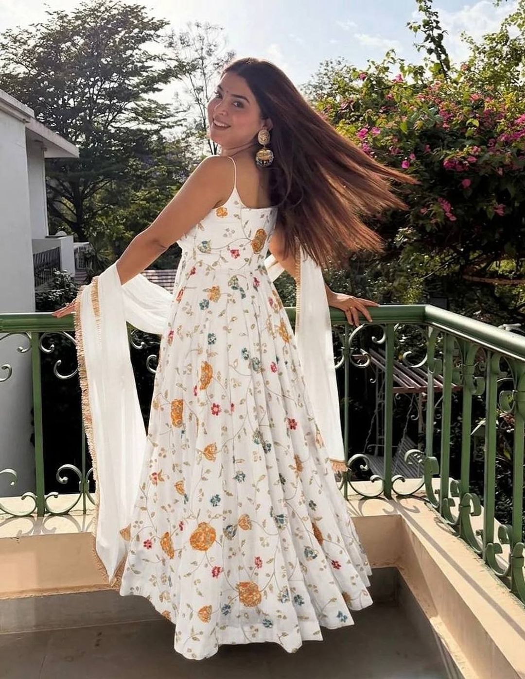 White Floral Vichitra Silk Anarkali Suit Set | Varnavi