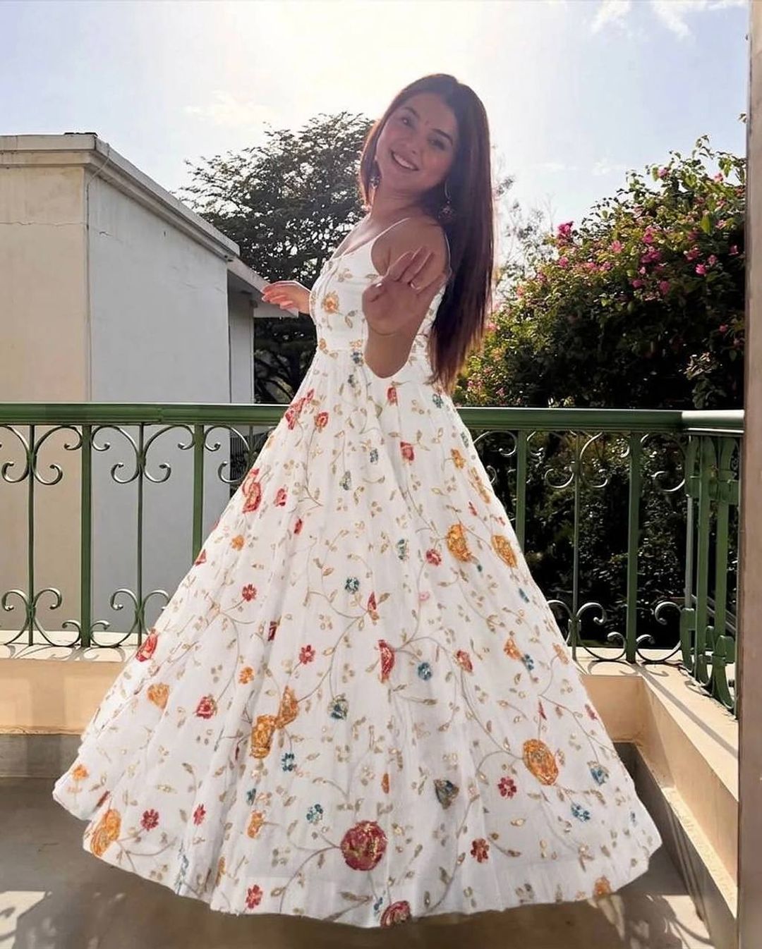 White Floral Vichitra Silk Anarkali Suit Set | Varnavi