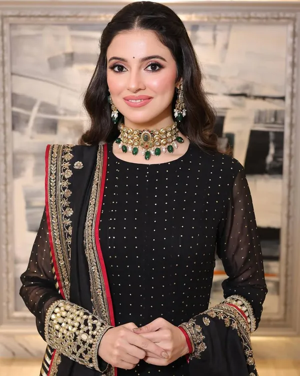 Black Embroidered Anarkali Suit Set with Zari Work