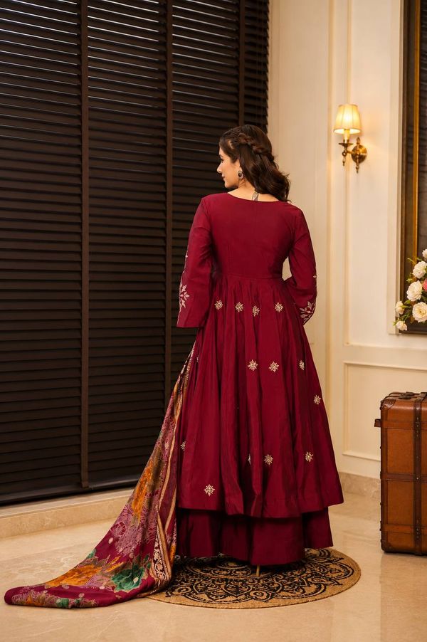 Maroon Embroidered Rayon Cotton Anarkali Suit Set | Varnavi