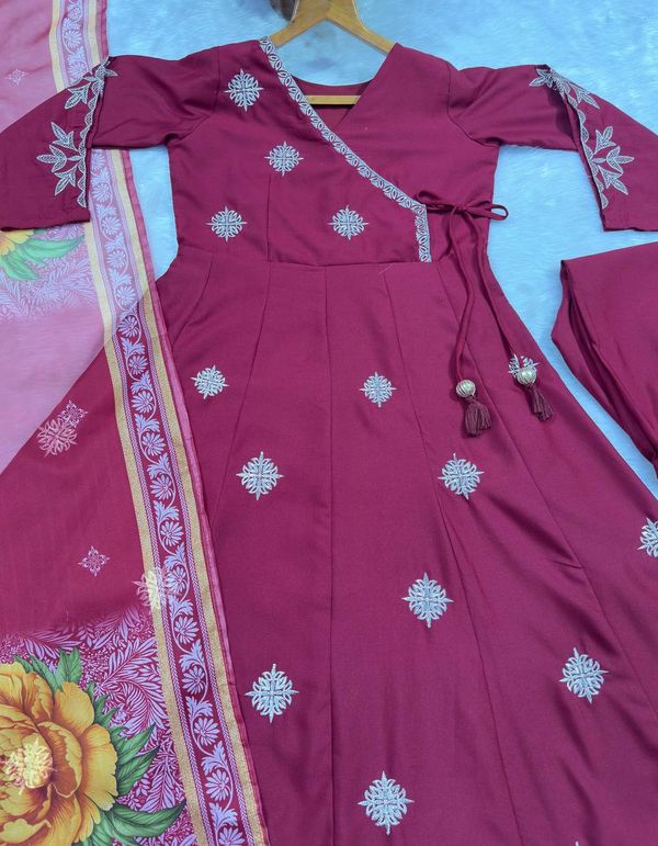 Maroon Embroidered Rayon Cotton Anarkali Suit Set | Varnavi