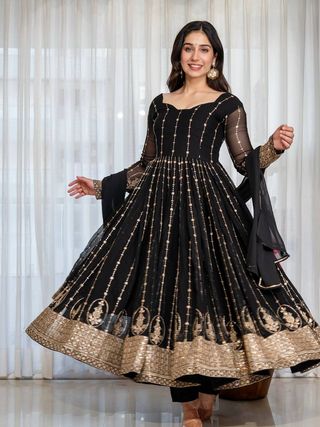 Black Zari Sequins Embroidered Anarkali Suit Set | Varnavi!
