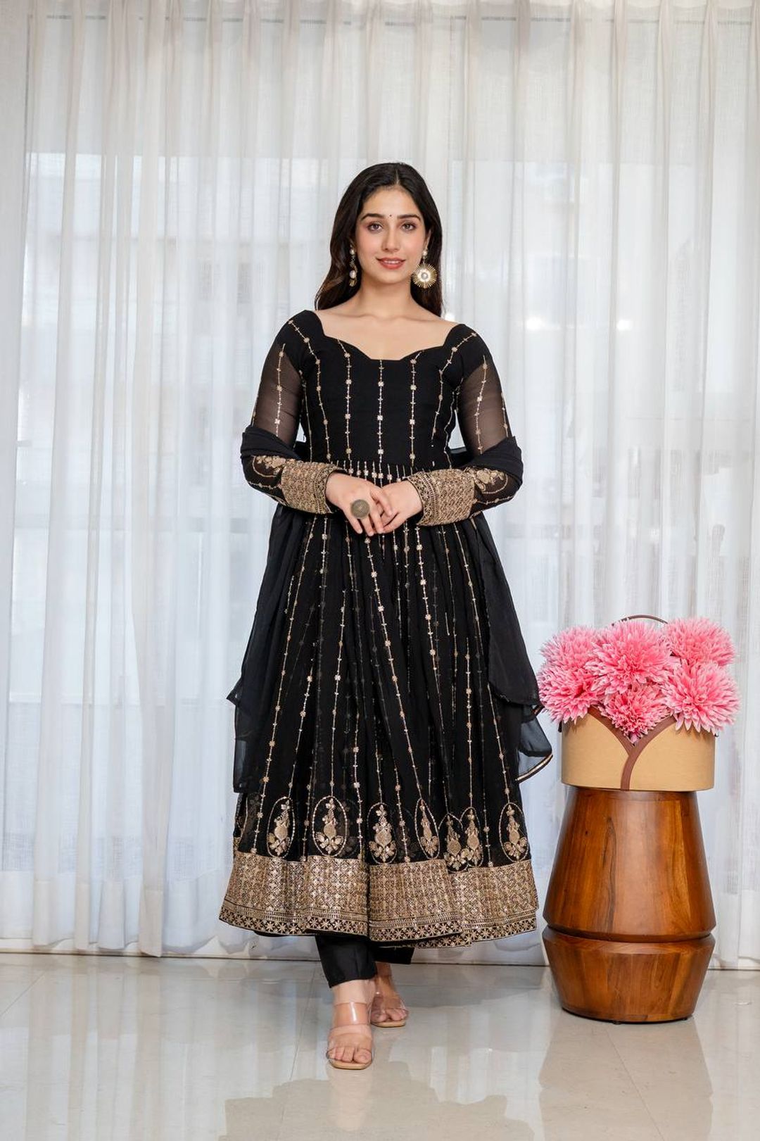 Black Zari Sequins Embroidered Anarkali Suit Set | Varnavi!