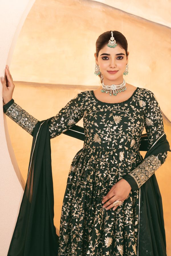 Dark Green Threadwork Anarkali Suit Set for Women | Varnavi