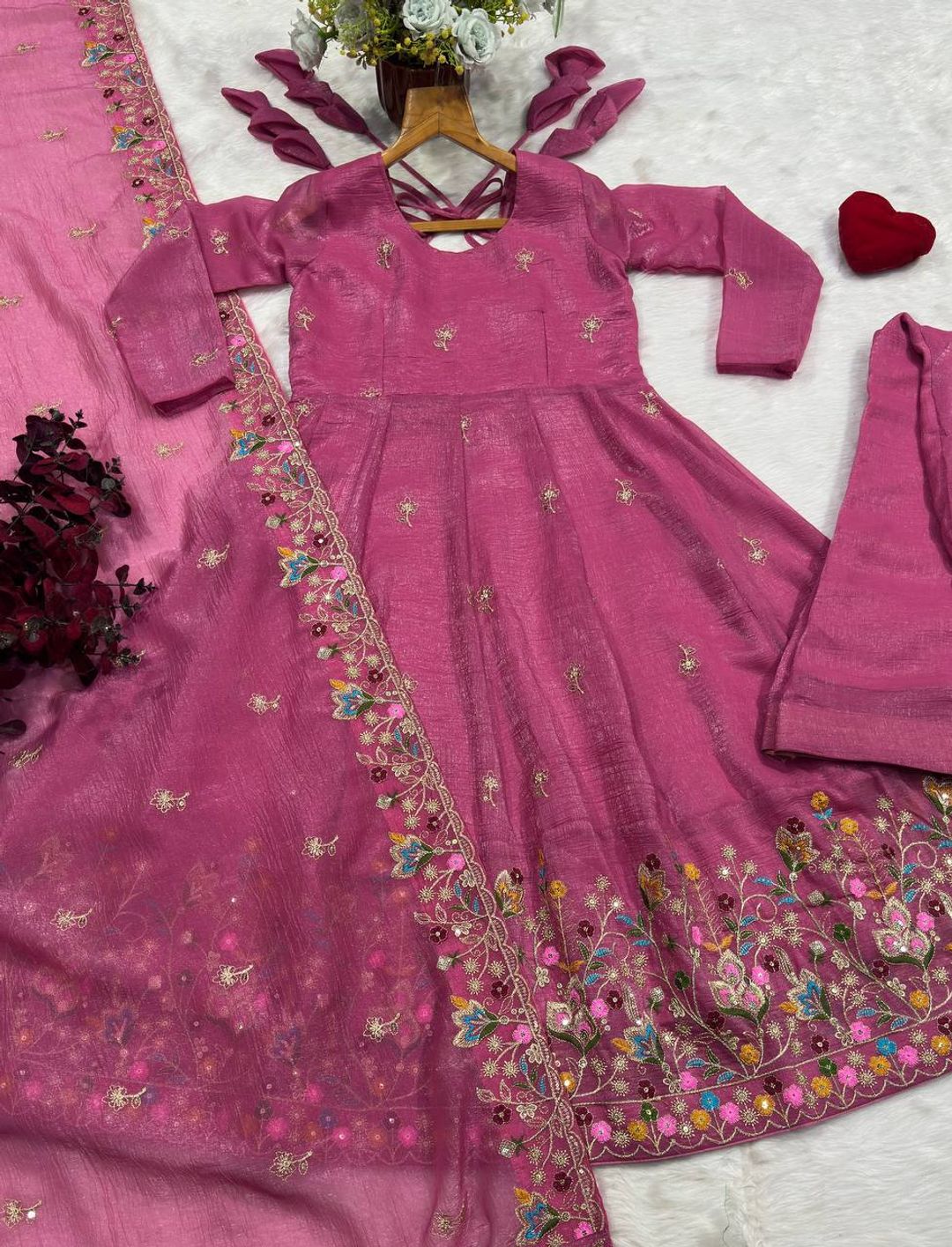 Pink Threadwork Anarkali Gown Suit Set for Women | Varnavi!