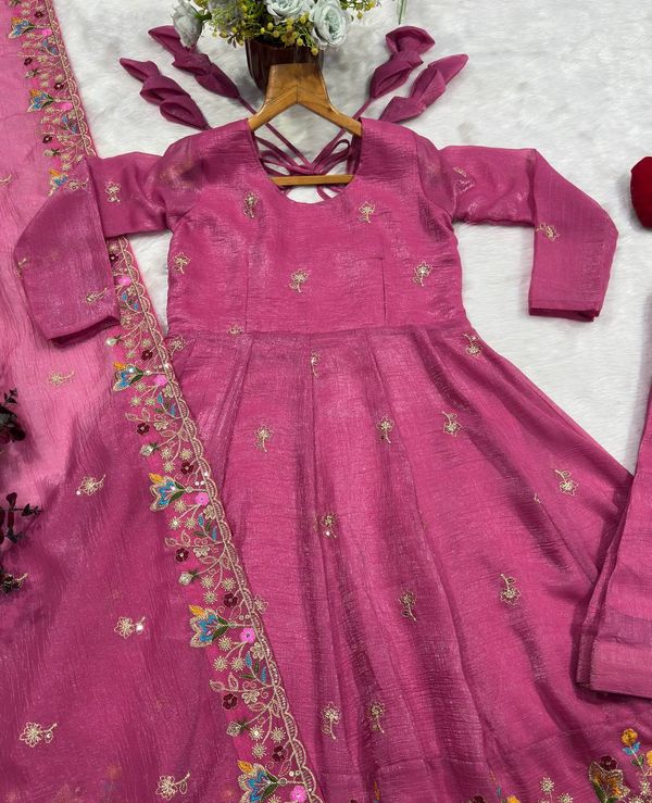 Pink Threadwork Anarkali Gown Suit Set for Women | Varnavi!