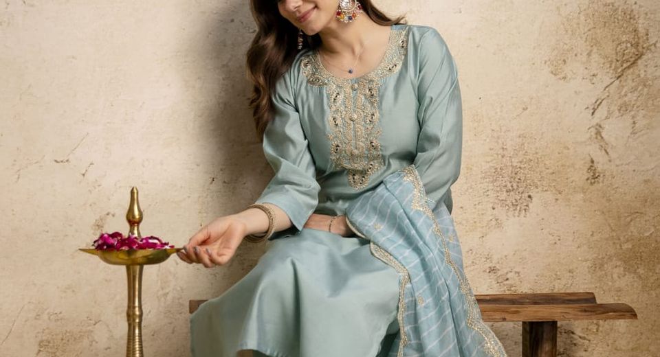 Latest Patiala Salwar Suit Designs for Modern Indian Dressing