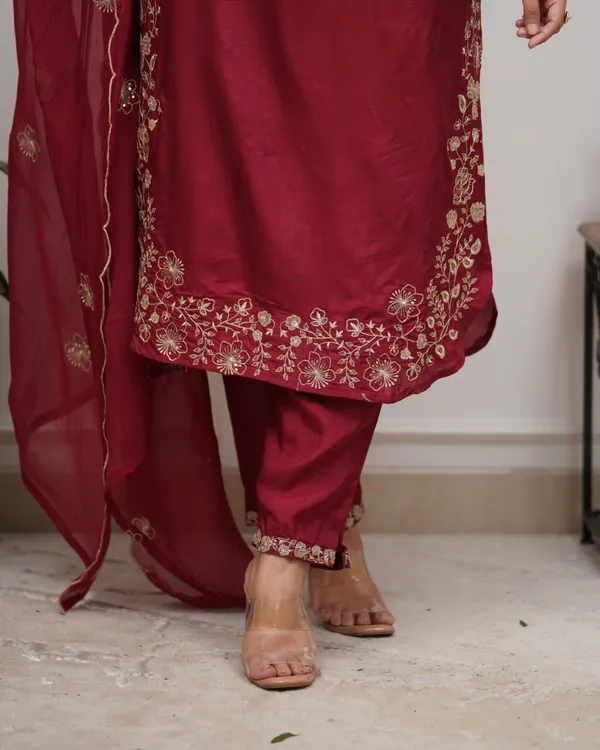 Maroon Viscose Chanderi Silk Embroidered Kurta Set for Women