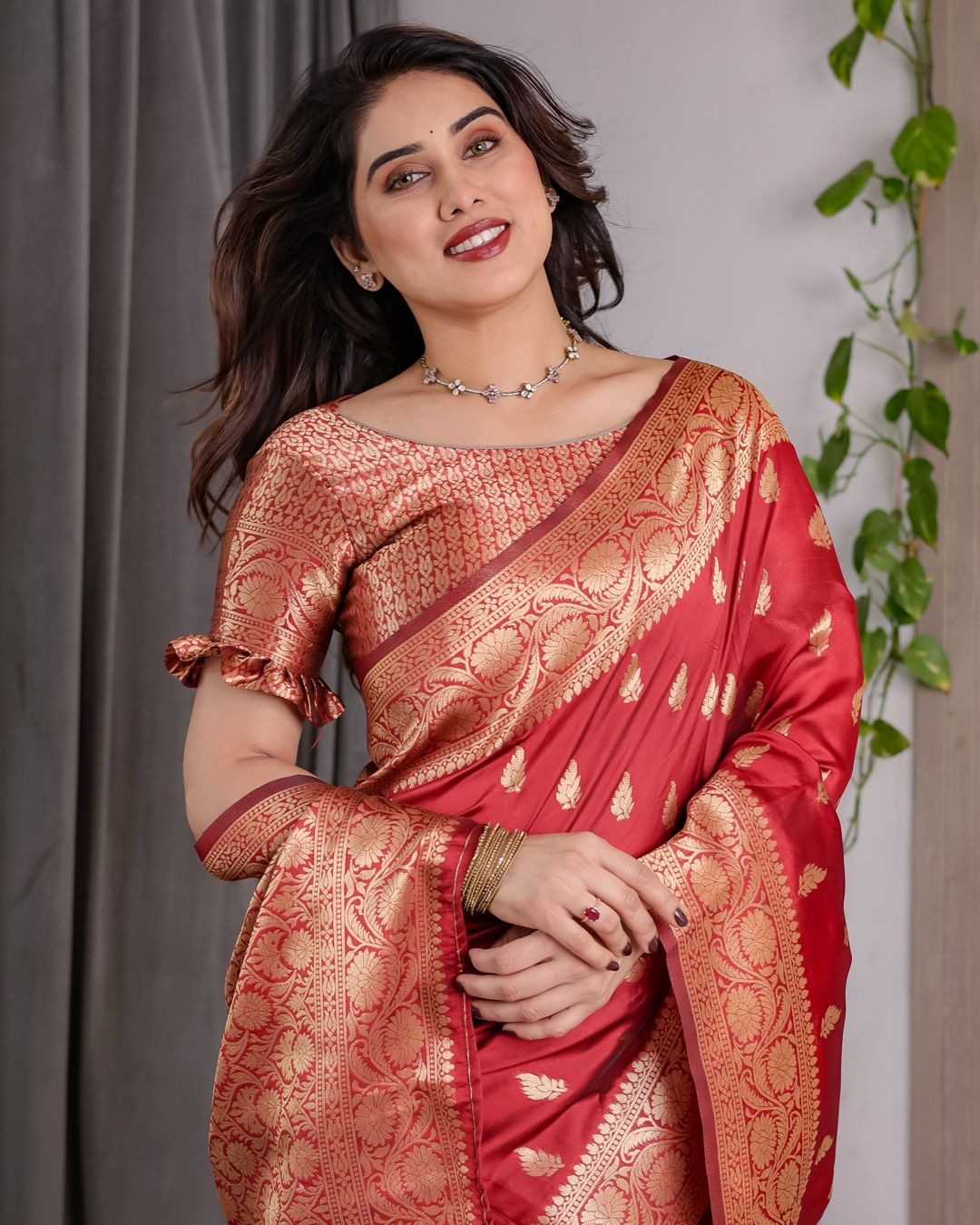 Red Banarasi Soft Silk Saree With Golden Zari Floral Border
