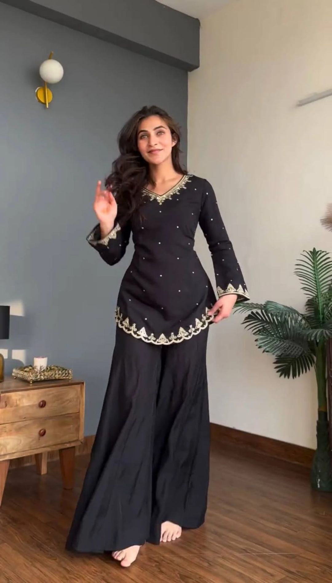 Black Heavy Silk Crepe Kurta Set with Sequence Embroidery