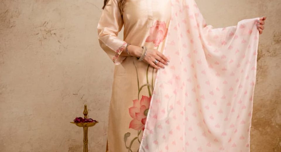 Gujarati Bandhani Dupattas with Salwar Suits for Navratri That Move Beautifully