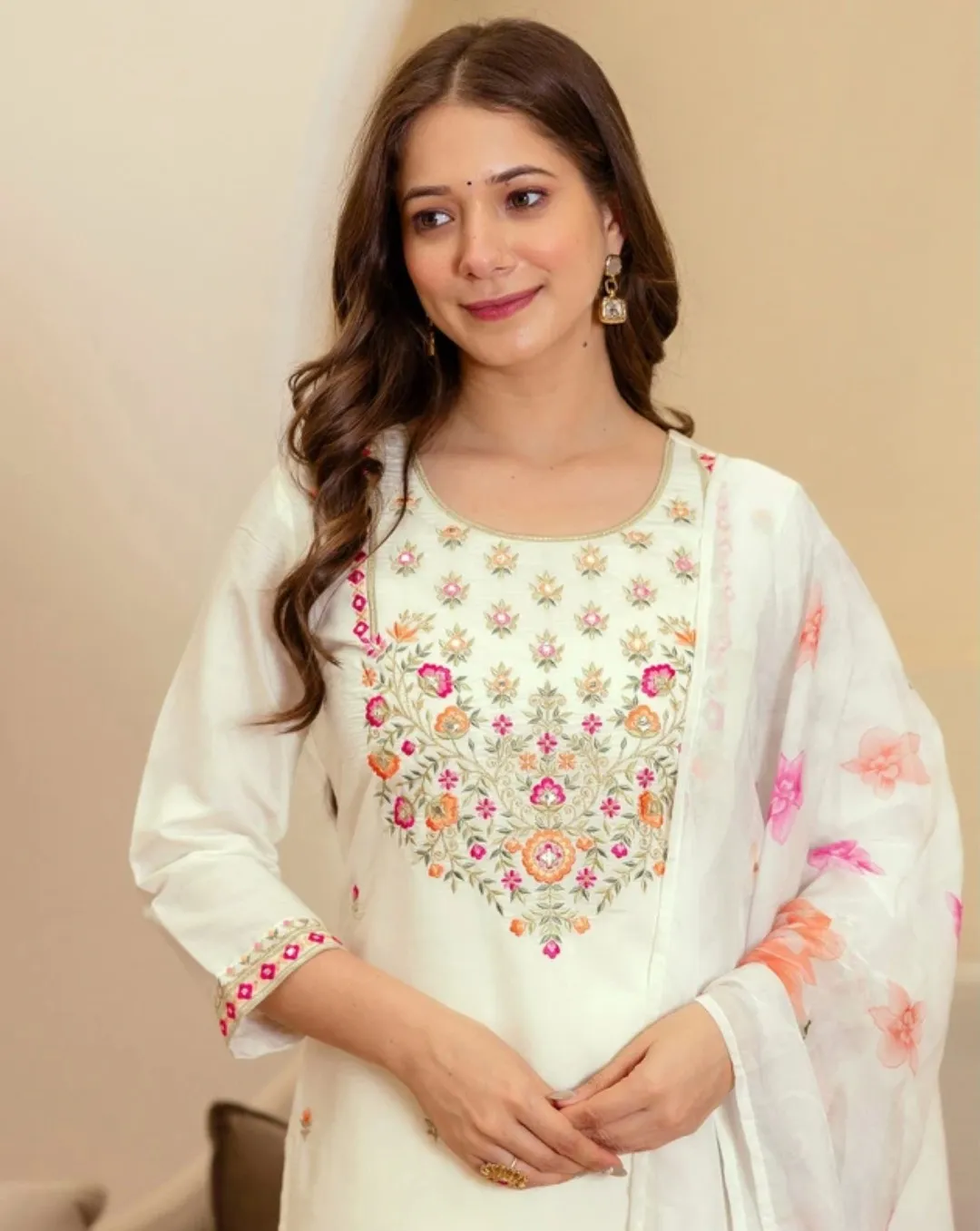 White Chanderi Kurta Set with Floral Embroidery and Dupatta