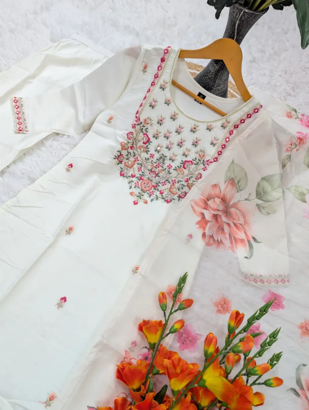 White Chanderi Kurta Set with Floral Embroidery and Dupatta