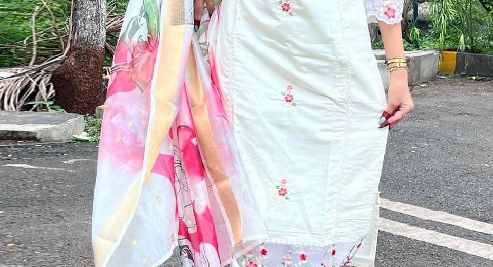Kathiyawadi Salwar Suit Styles for Navratri Celebrations That Move Beautifully