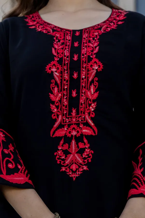 Black Georgette Kurta Set with Heavy Embroidery and Dupatta