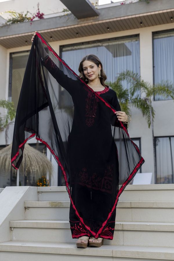 Black Georgette Kurta Set with Heavy Embroidery and Dupatta