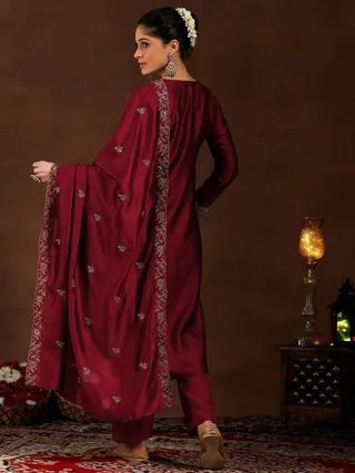 Maroon Vichitra Silk Kurta Set with Elegant Embroidery Work