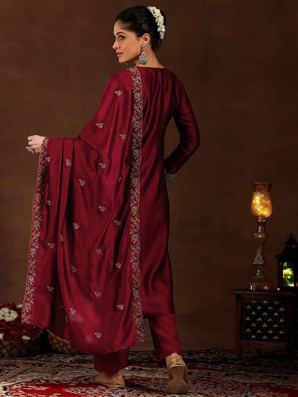 Maroon Vichitra Silk Kurta Set with Elegant Embroidery Work