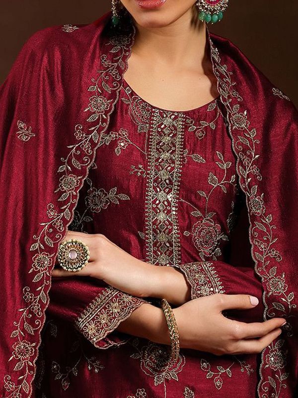 Maroon Vichitra Silk Kurta Set with Elegant Embroidery Work