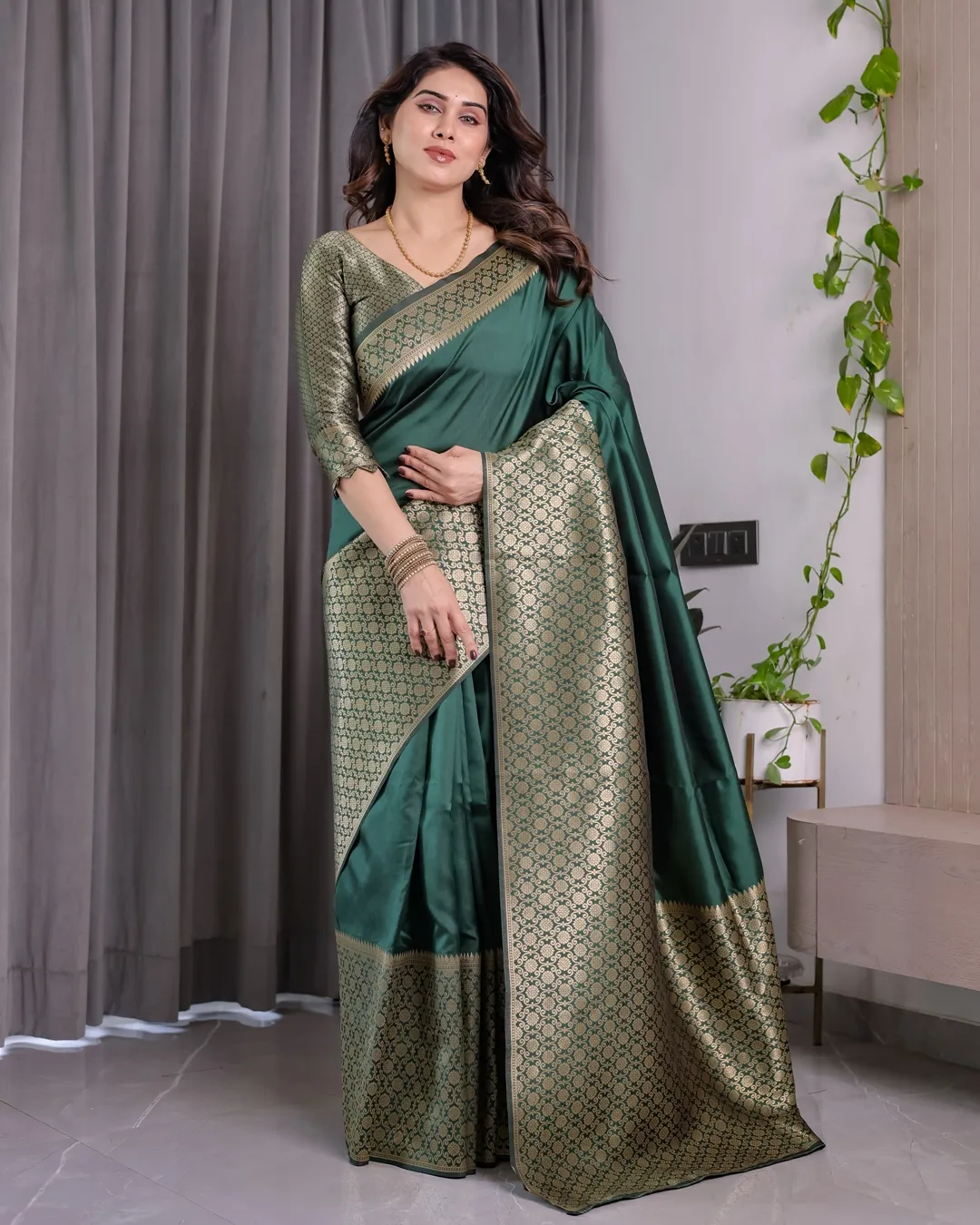 Deep Green Banarasi Soft Silk Saree With Golden Zari Border