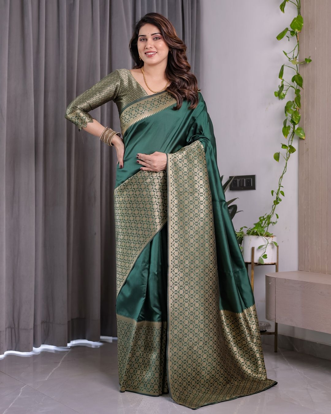 Deep Green Banarasi Soft Silk Saree With Golden Zari Border