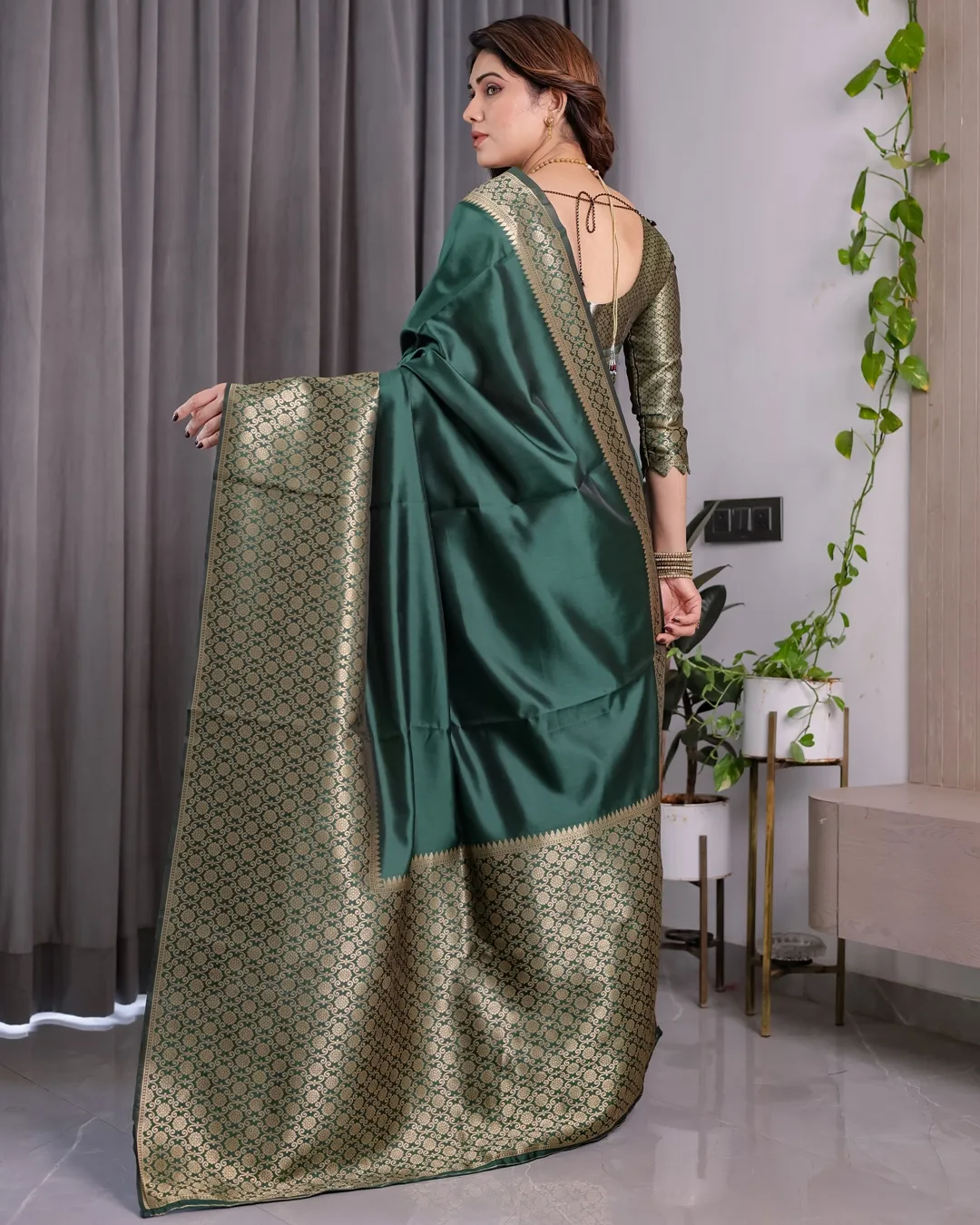 Deep Green Banarasi Soft Silk Saree With Golden Zari Border