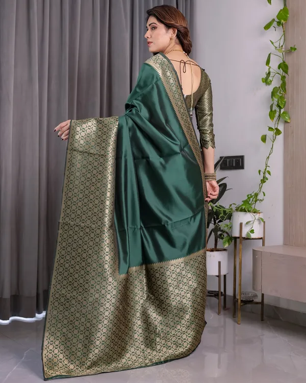 Deep Green Banarasi Soft Silk Saree With Golden Zari Border