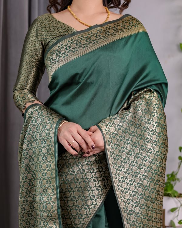 Deep Green Banarasi Soft Silk Saree With Golden Zari Border