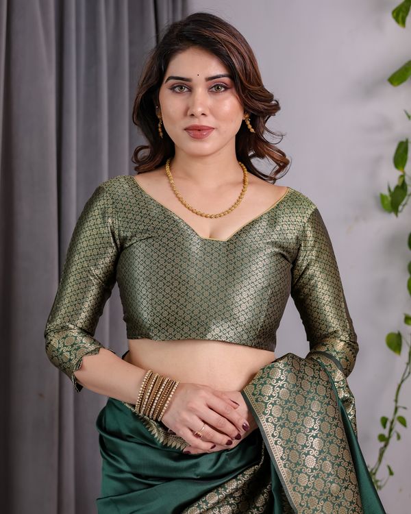 Deep Green Banarasi Soft Silk Saree With Golden Zari Border