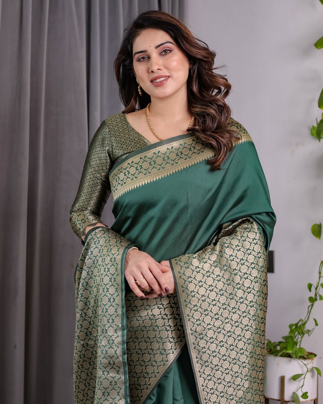 Deep Green Banarasi Soft Silk Saree With Golden Zari Border