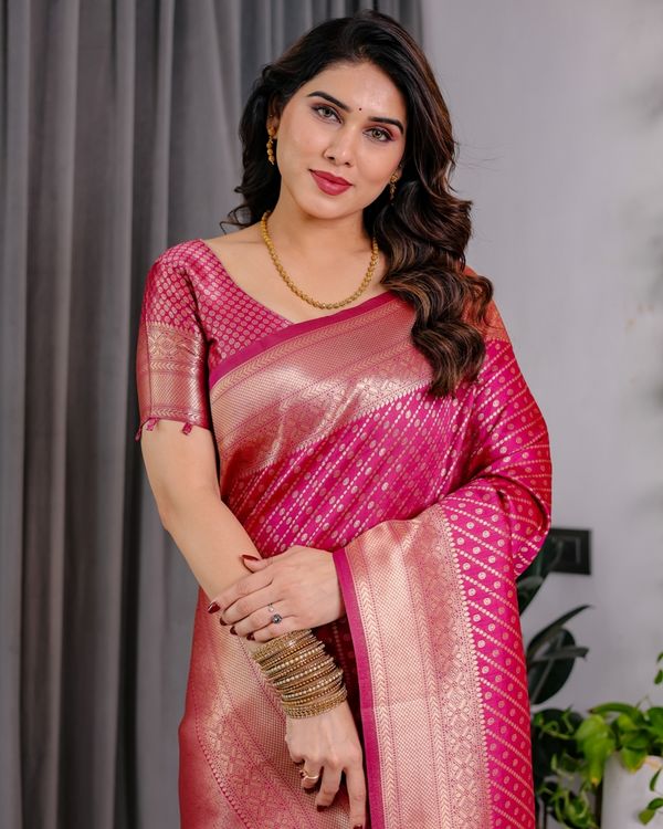 Magenta Banarasi Soft Silk Zari Saree | Varnavi Online