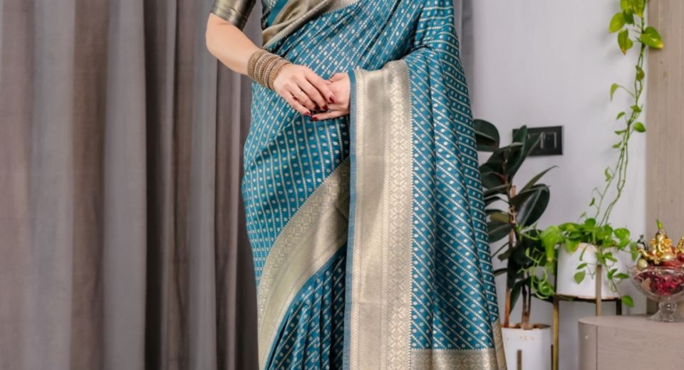 Traditional Telangana Sarees vs Andhra Sarees: What's the Difference?
