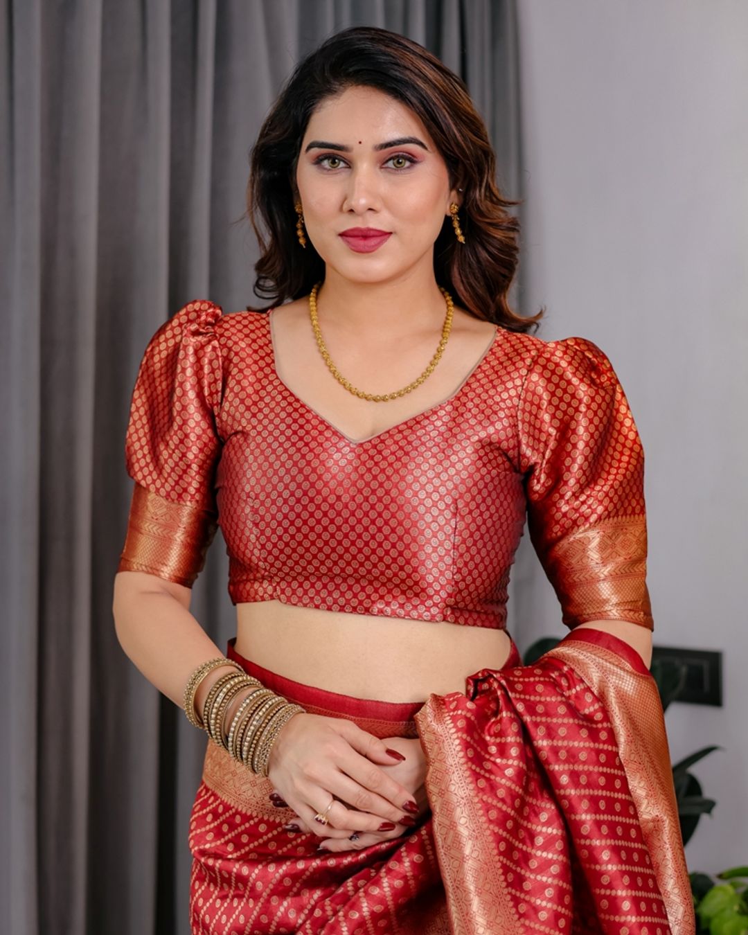 Red Banarasi Soft Silk Zari Saree Online | Varnavi