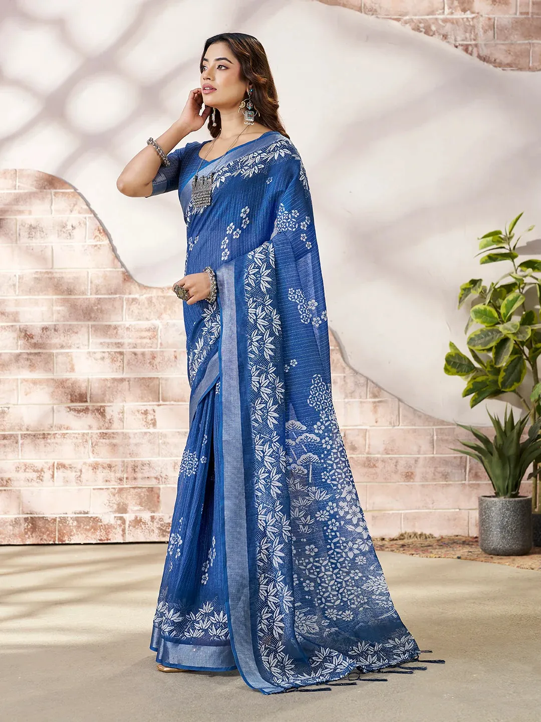a Royal Blue Floral Linen Cotton Saree Online | Varnavi