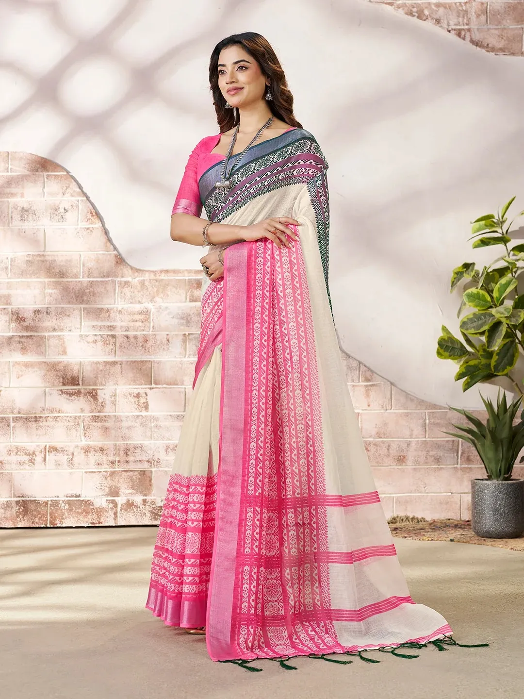 VARNAVI Cream Linen Cotton Printed Saree with Pink Border