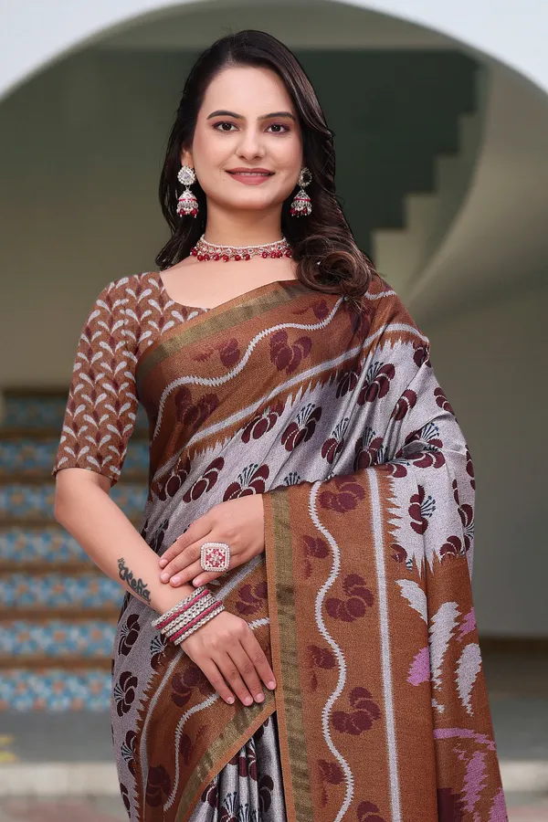 Printed Mal Cotton Saree With Designer Pallu by VARNAVI
