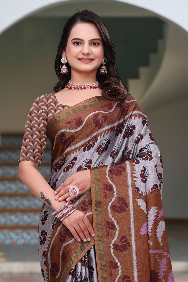 Printed Mal Cotton Saree With Designer Pallu by VARNAVI