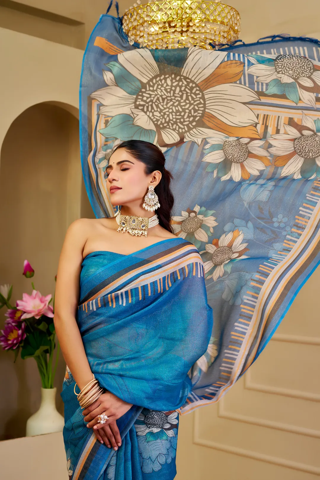 Blue Tissue Handloom Cotton Saree With Floral Print