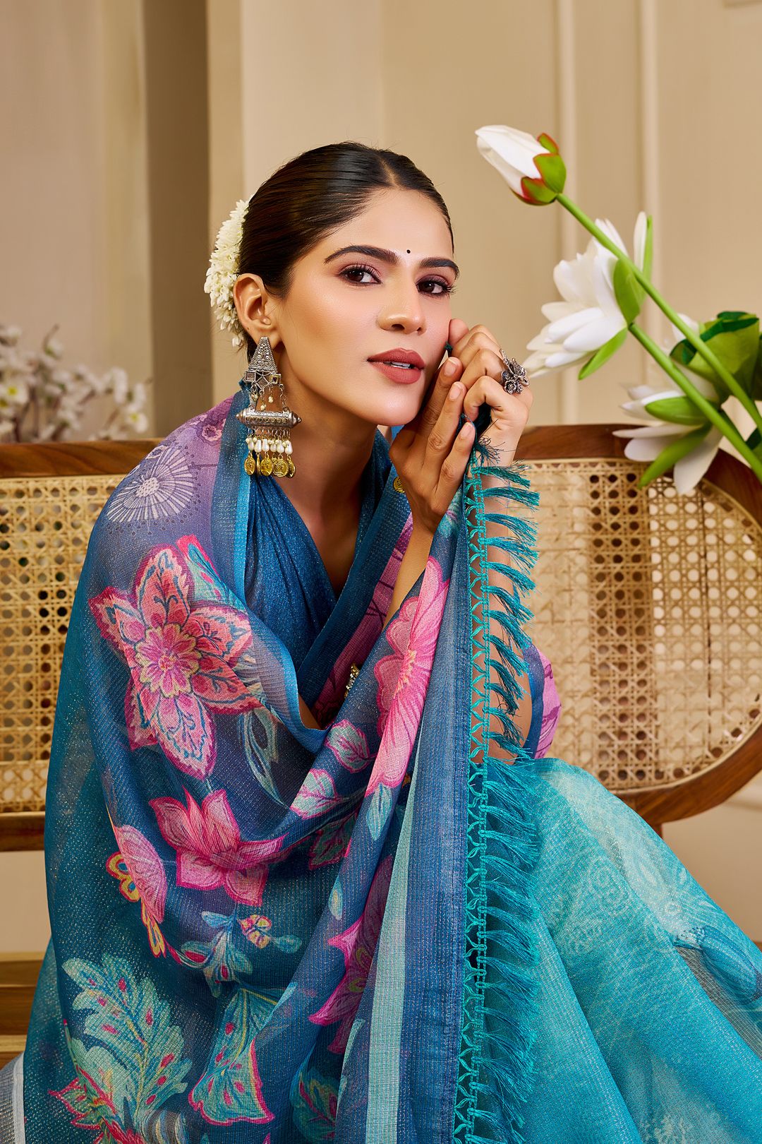 Blue Tissue Cotton Saree With Floral Print | Varnavi