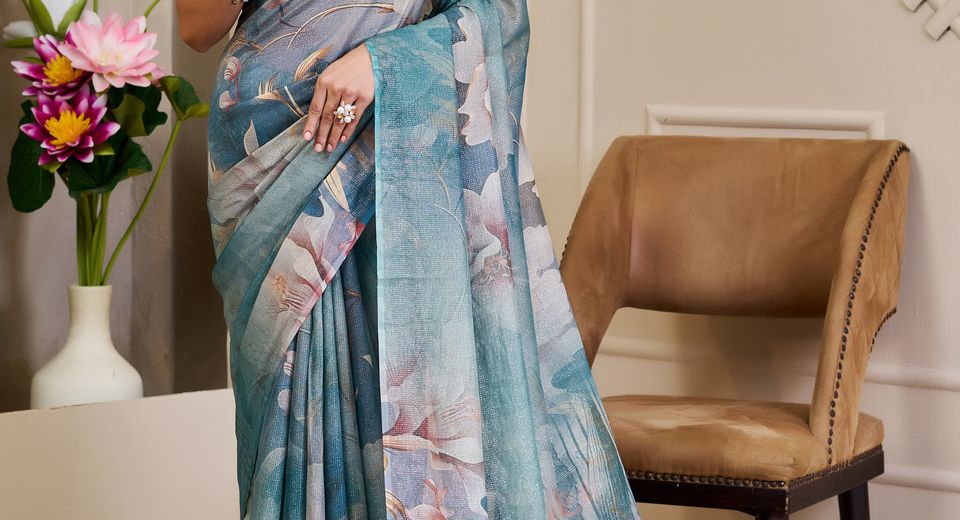 Garba Fashion Guide: How to Create a Traditional Gujarati Look