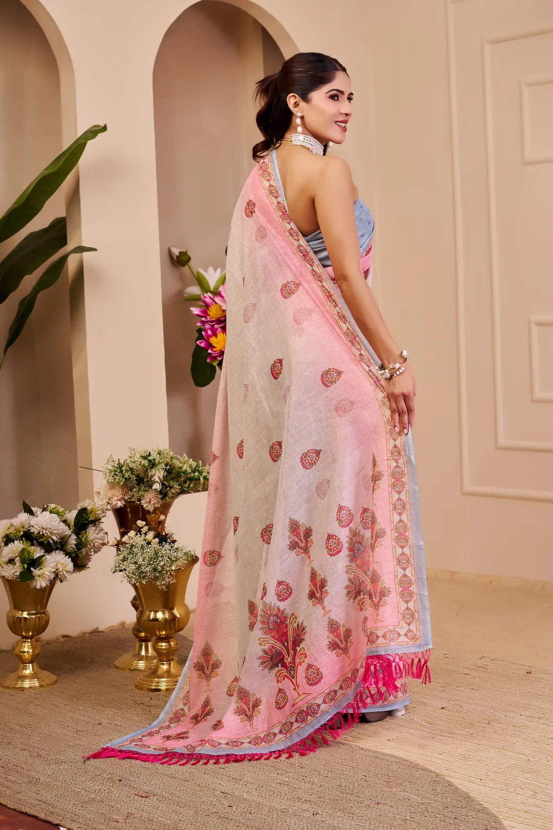 Pink Tissue Cotton Saree With Floral Print - Varnavi