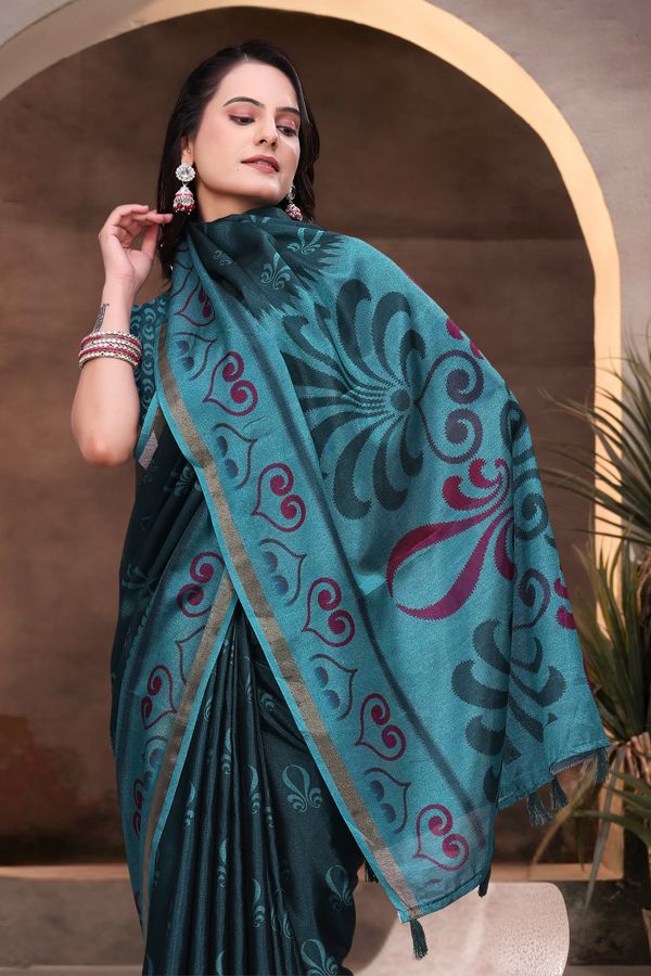 Teal Mal Cotton Woven Saree With Blouse Piece - VARNAVI