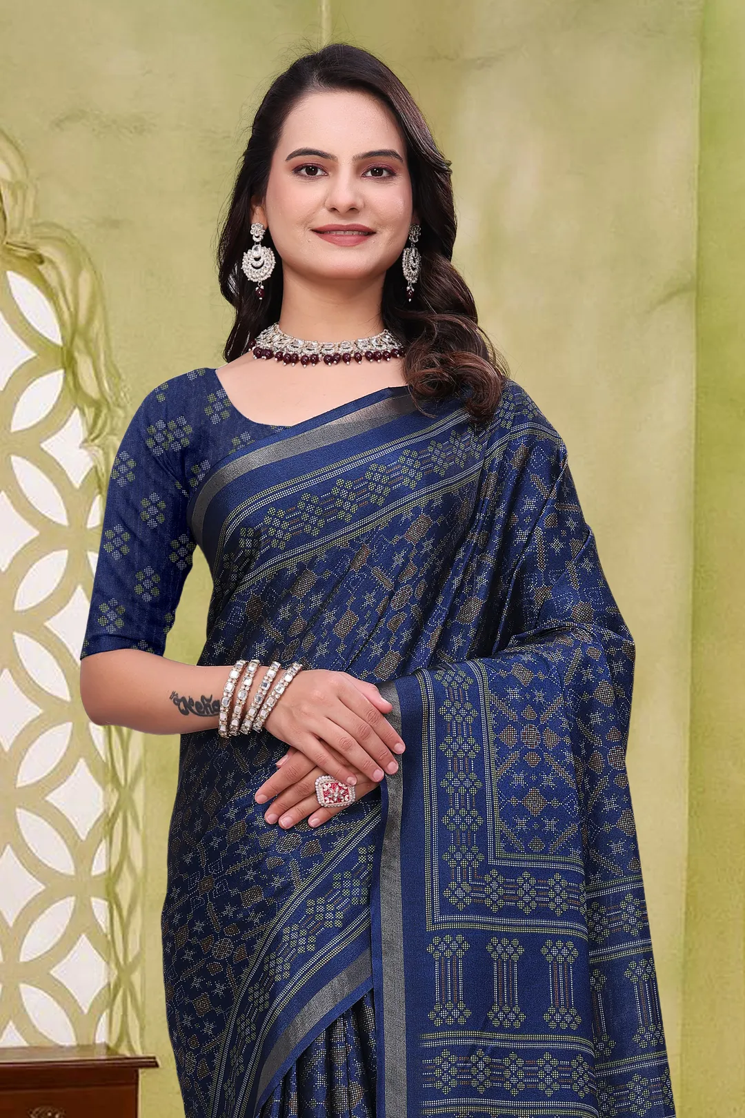 Navy Blue Mal Cotton Woven Saree With Blouse - VARNAVI