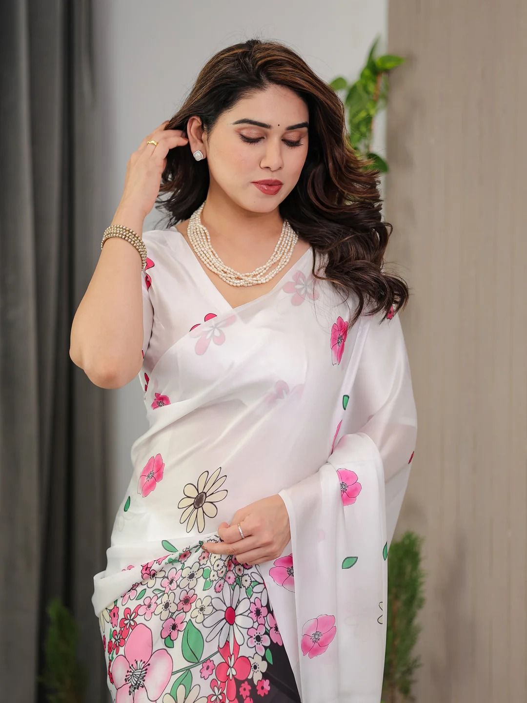 White Floral Satin Saree with Pink Flower Print Varnavi
