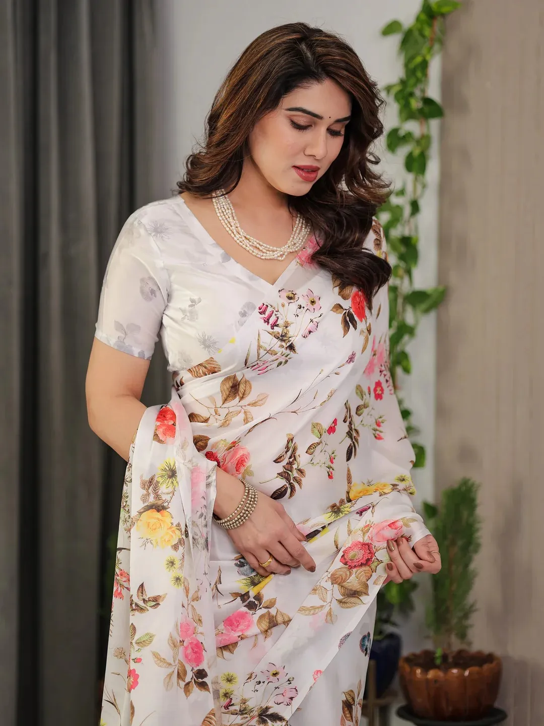 Cream Floral Satin Saree with Unstitched Blouse Varnavi