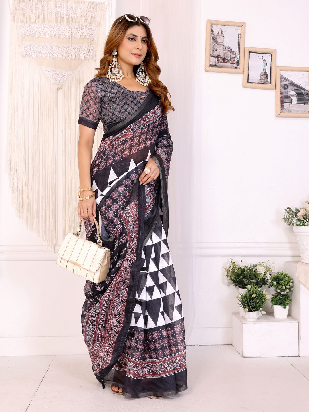Black Chanderi Cotton Floral Saree with Wine Border Pattern