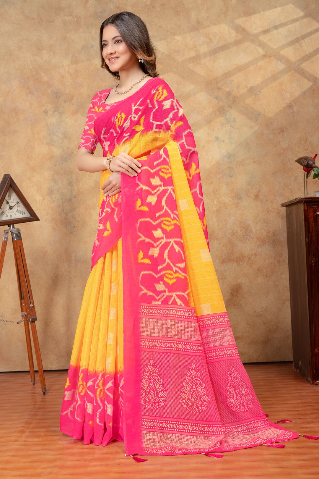 Pink Linen Cotton Floral Woven Saree With Unstitched Blouse
